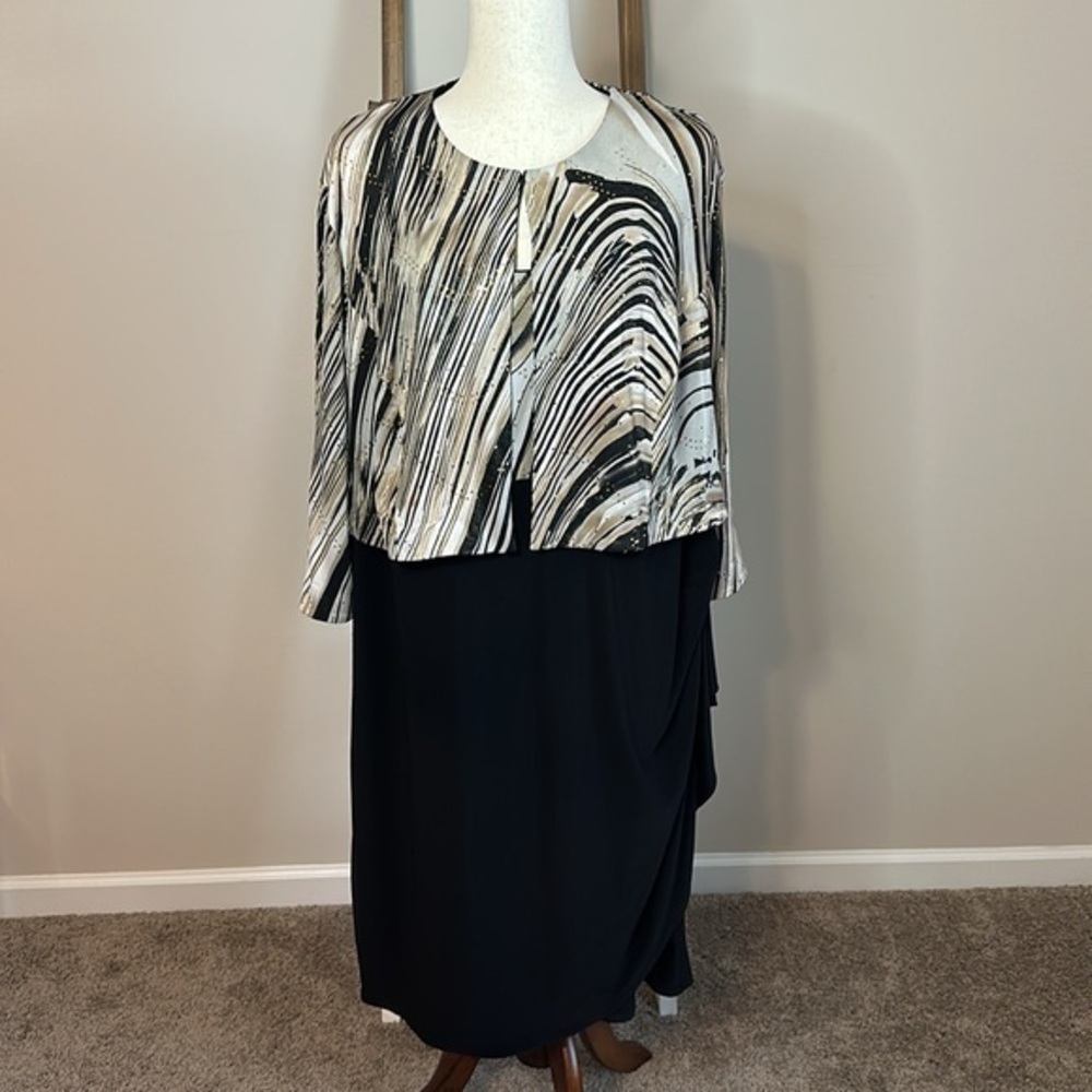 Dressbarn Two Piece Formal Dress Set with Jacket Size 22 Womanโs in GUC